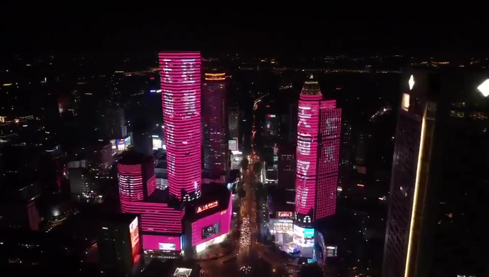 地标灯光秀广告实景画面